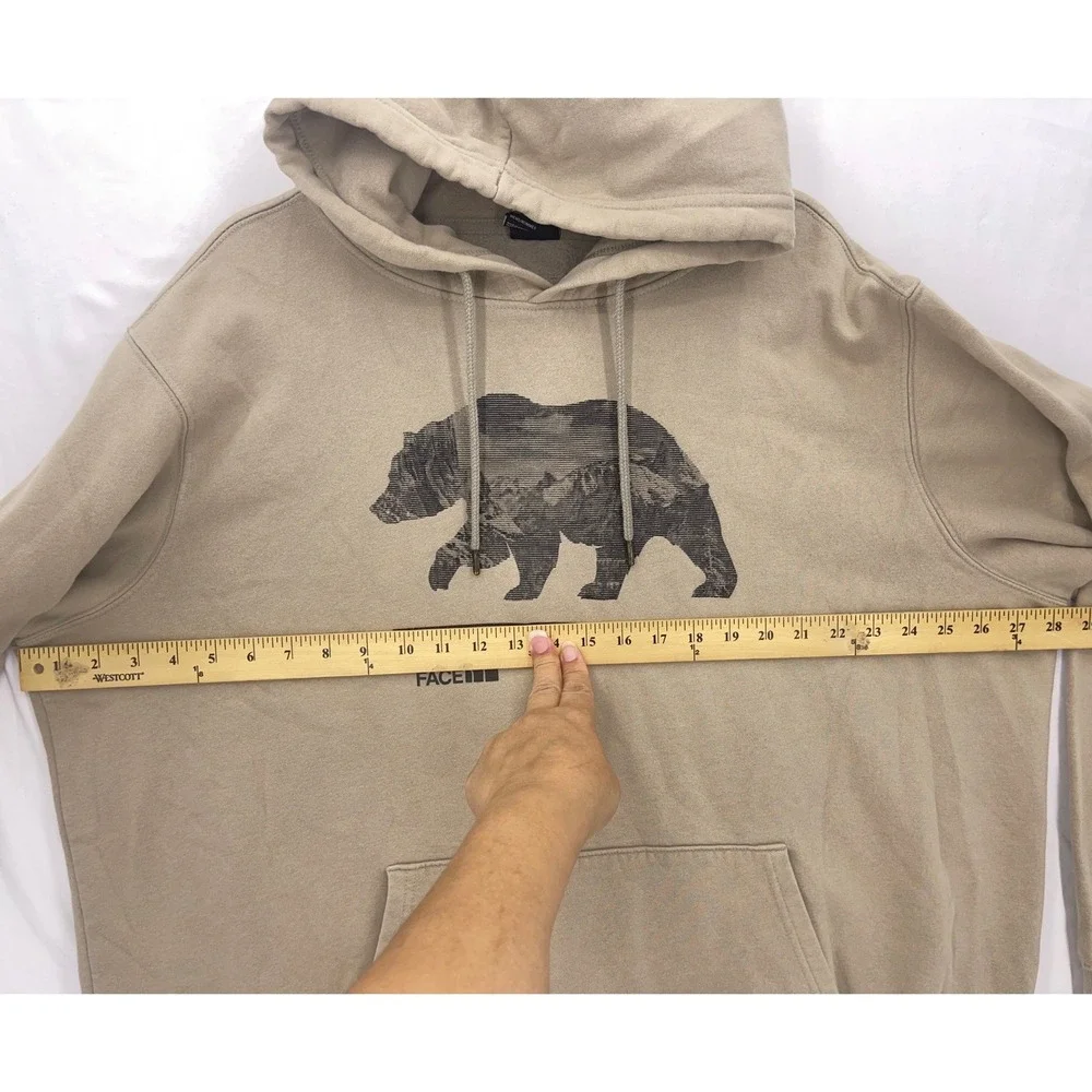 The North Face Tan Graphic Bear Hoodie XXL Mountain Landscape Pullover Mens